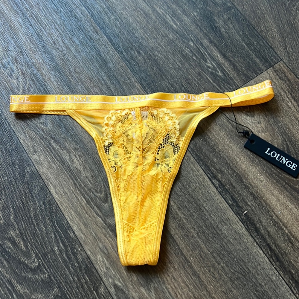 Lounge Blossom Balcony Thong